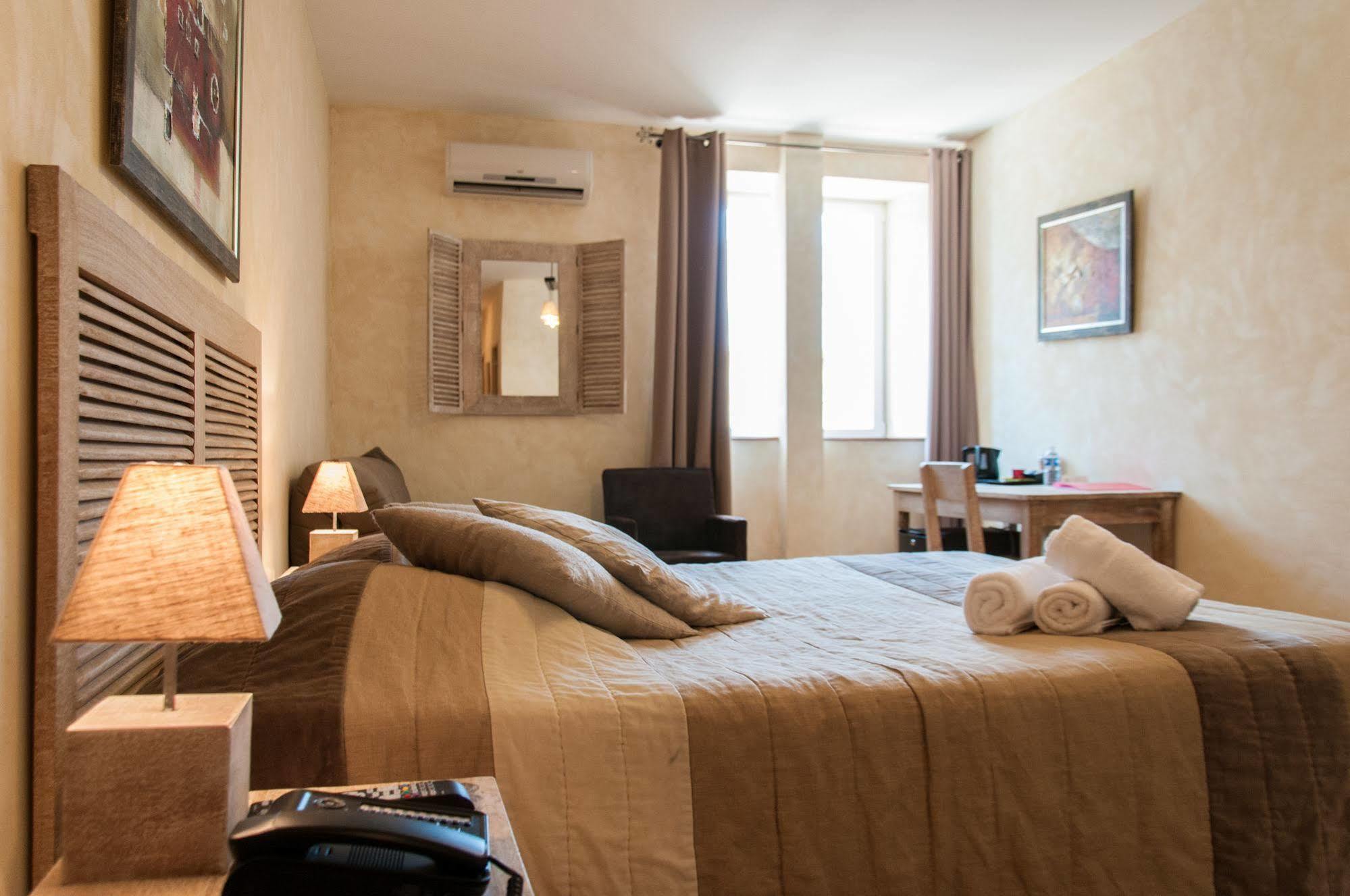 Domaine De La Courbe Hotell Le Lude Eksteriør bilde